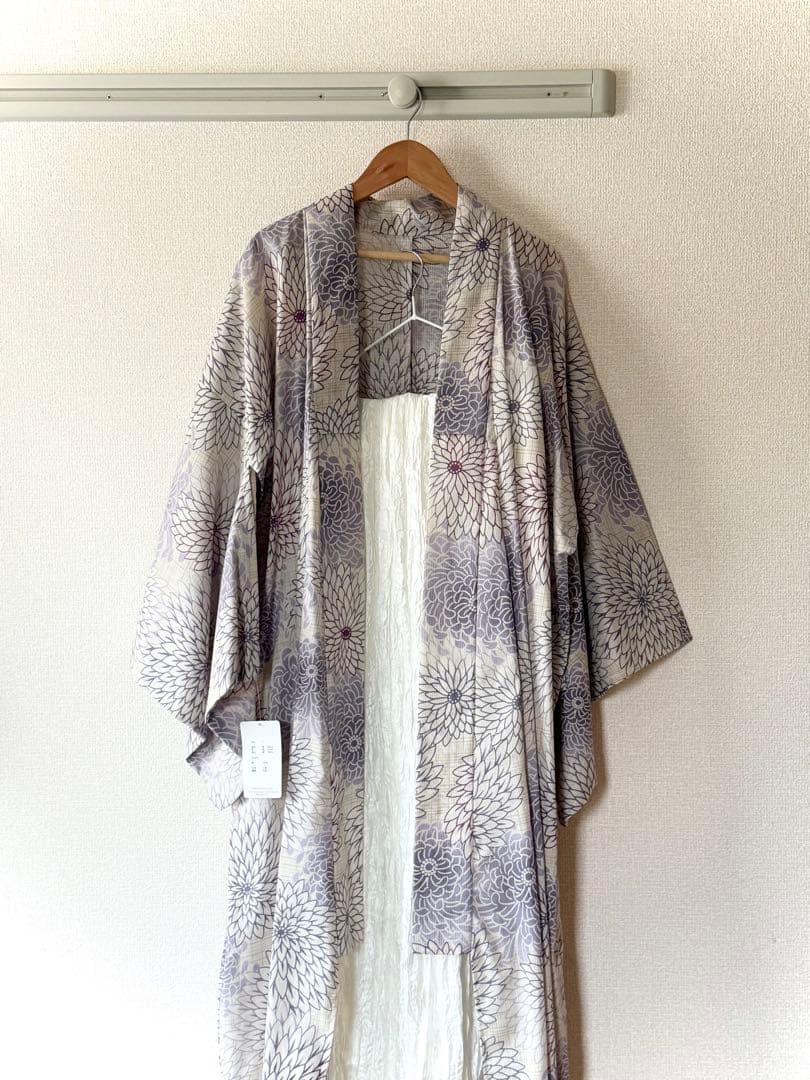 utatane ゆかた 先染め風ベージュに涼しげ糸菊　➕ 帯(ホワイト)