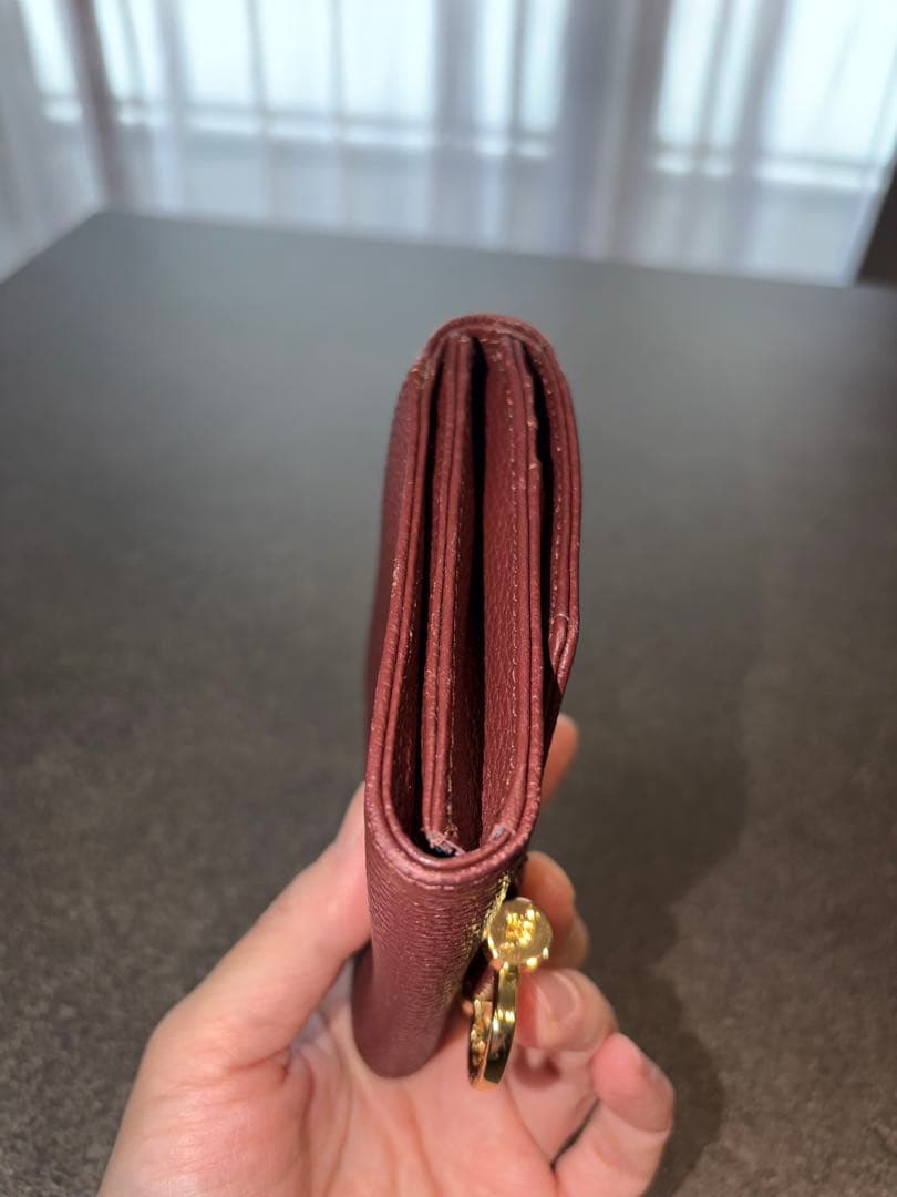 明日まで限定お値下げ‼️ATAO バーガンディ 二つ折り財布