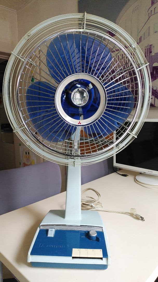 レトロな三菱扇風機完動品