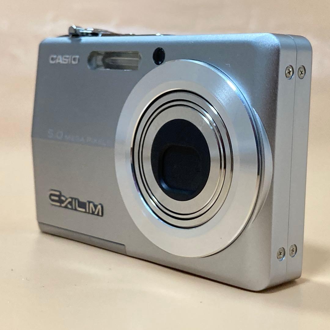 ◆SDカード付き◆ CASIO EX-Z500 シルバー色　デジカメ　完動品