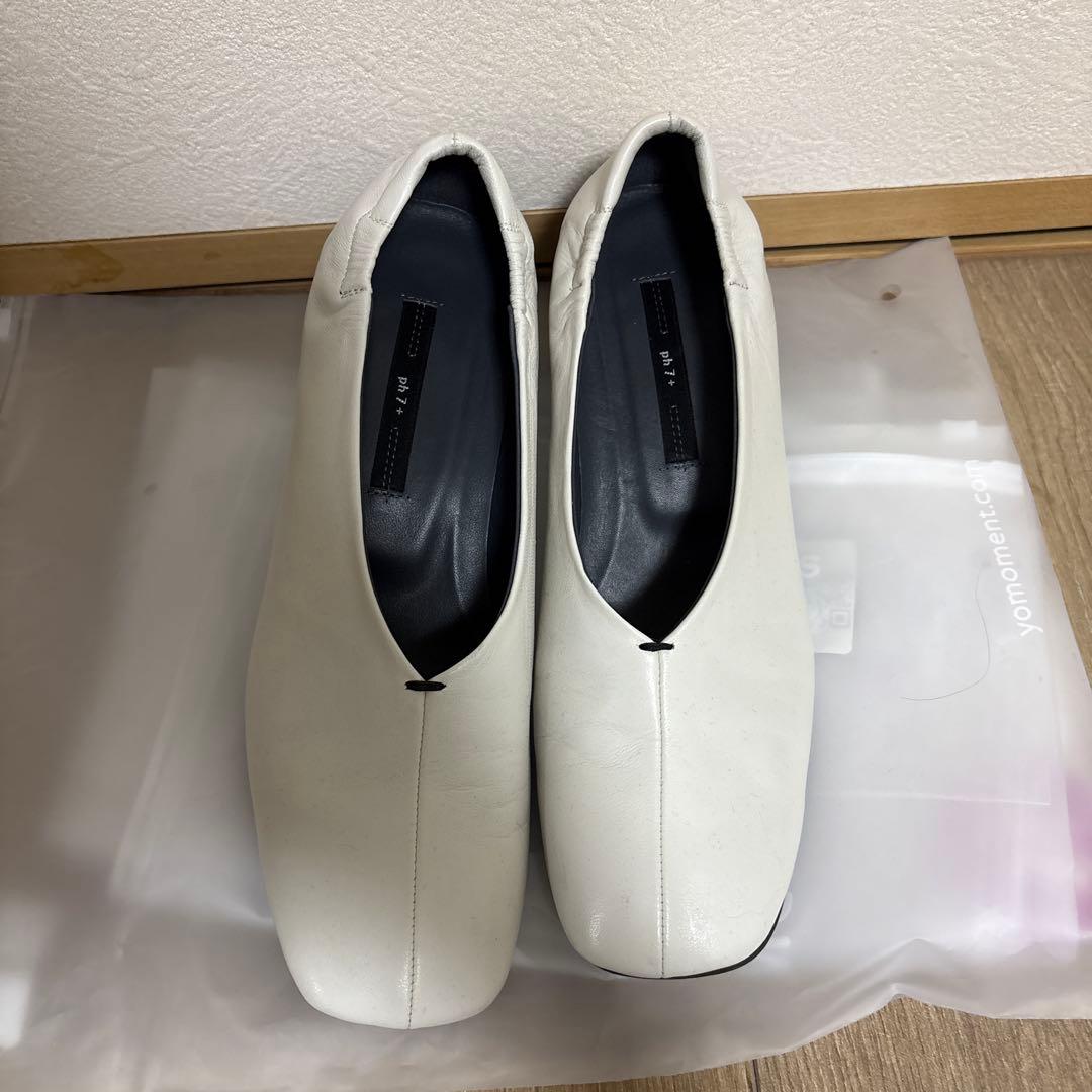 ホワイトローファー 中ヒール　ph7+