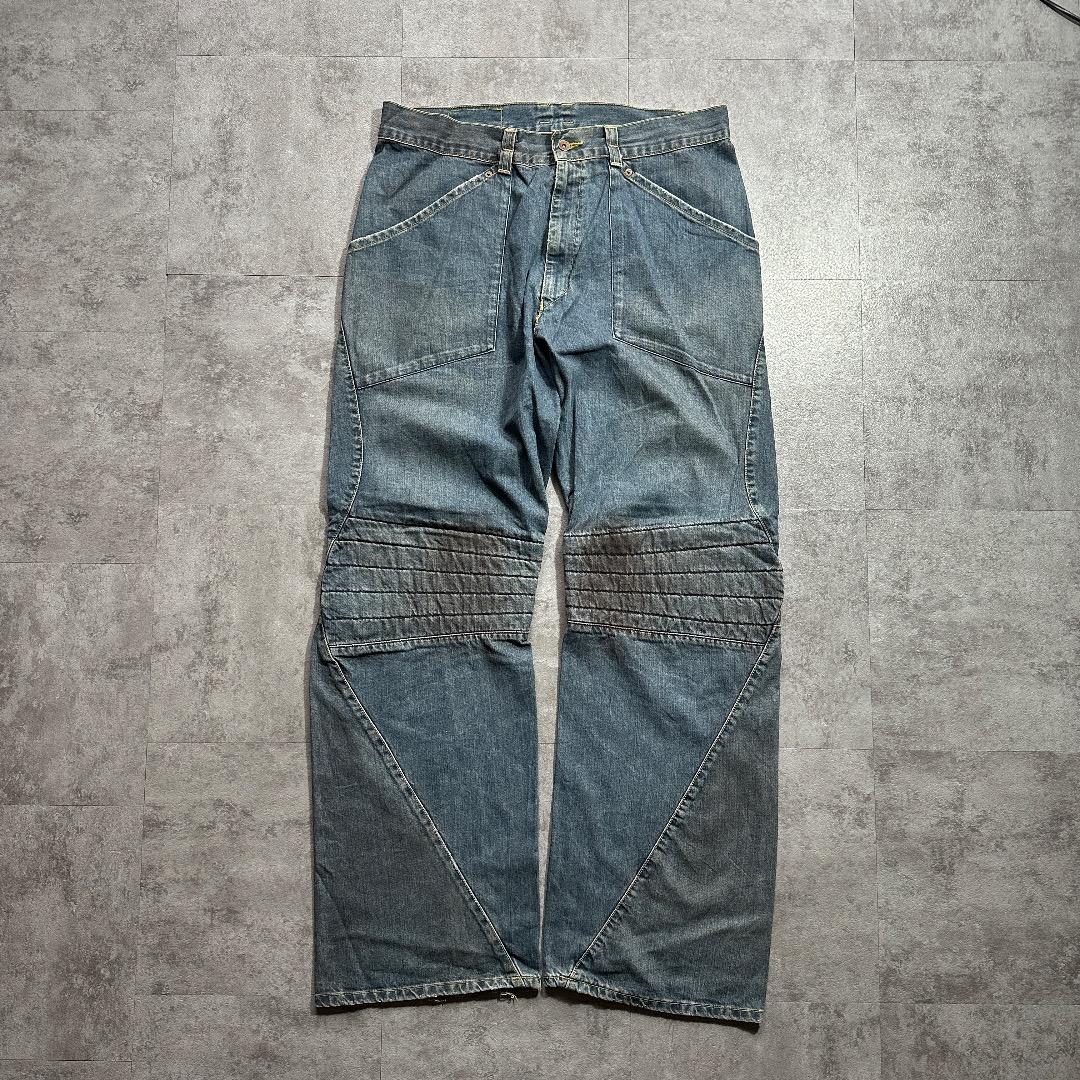 【W28 L34】90s europe levi's engineered