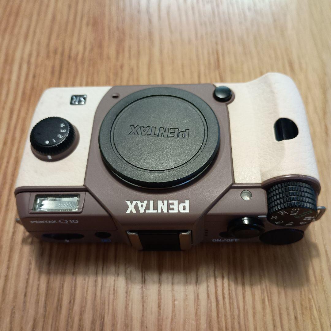 PENTAX Q10 5-15mm ホワイト/ブラウン ミラーレス一眼