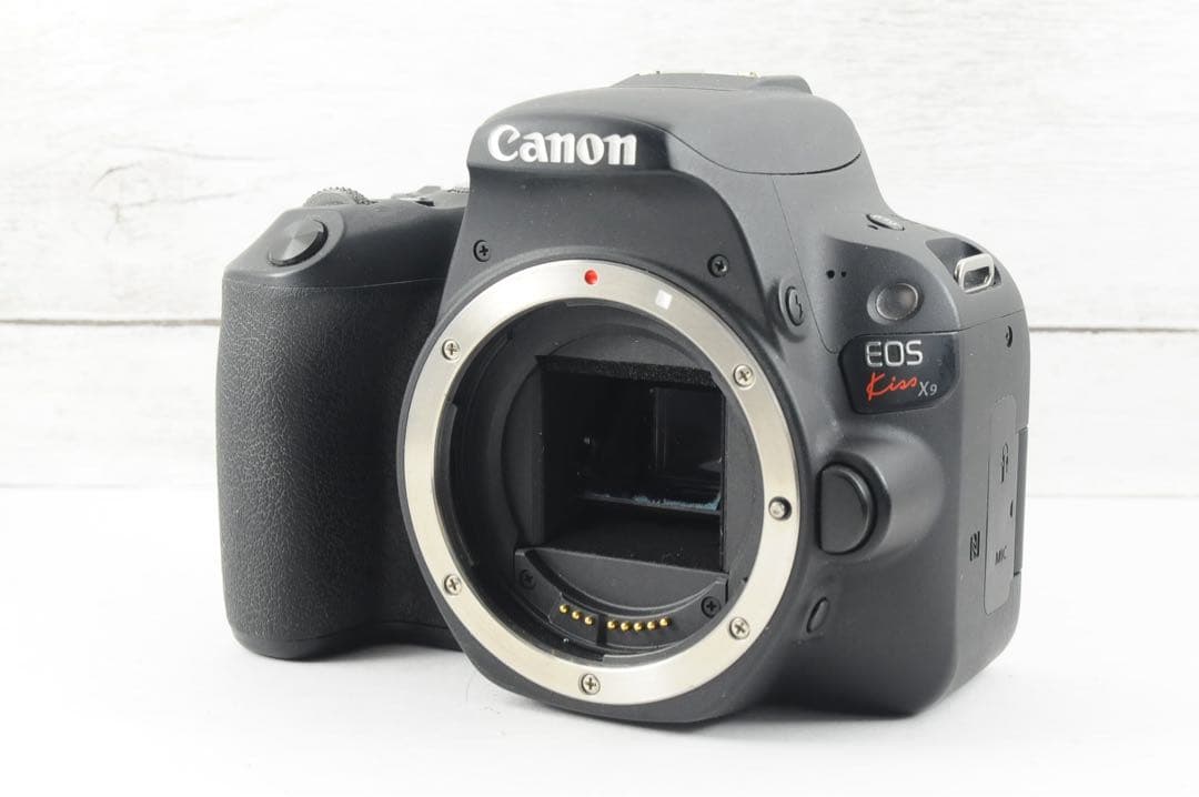 ❤️かんたん操作❤️Wi-Fi &自撮り❤️Canon kiss X9