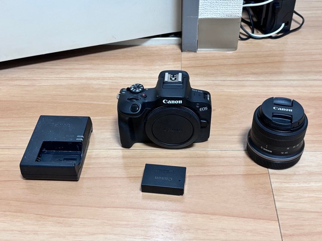 Canon ミラーレス一眼カメラ EOS R100 標準ズームレンズキット