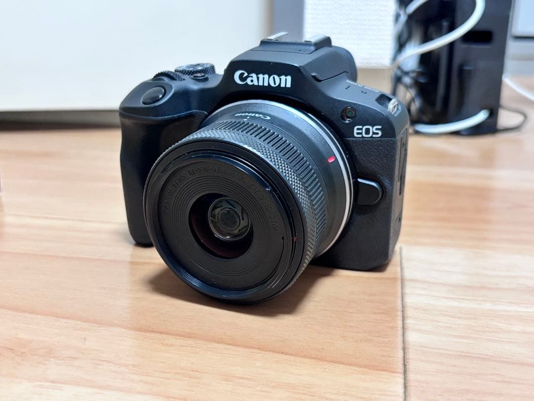 Canon ミラーレス一眼カメラ EOS R100 標準ズームレンズキット