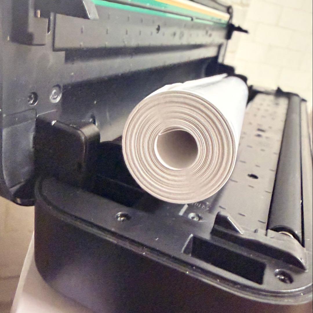 【新品】モバイルミニプリンター A4 ポータブル 熱感式 熱転写 小型 黒 軽量