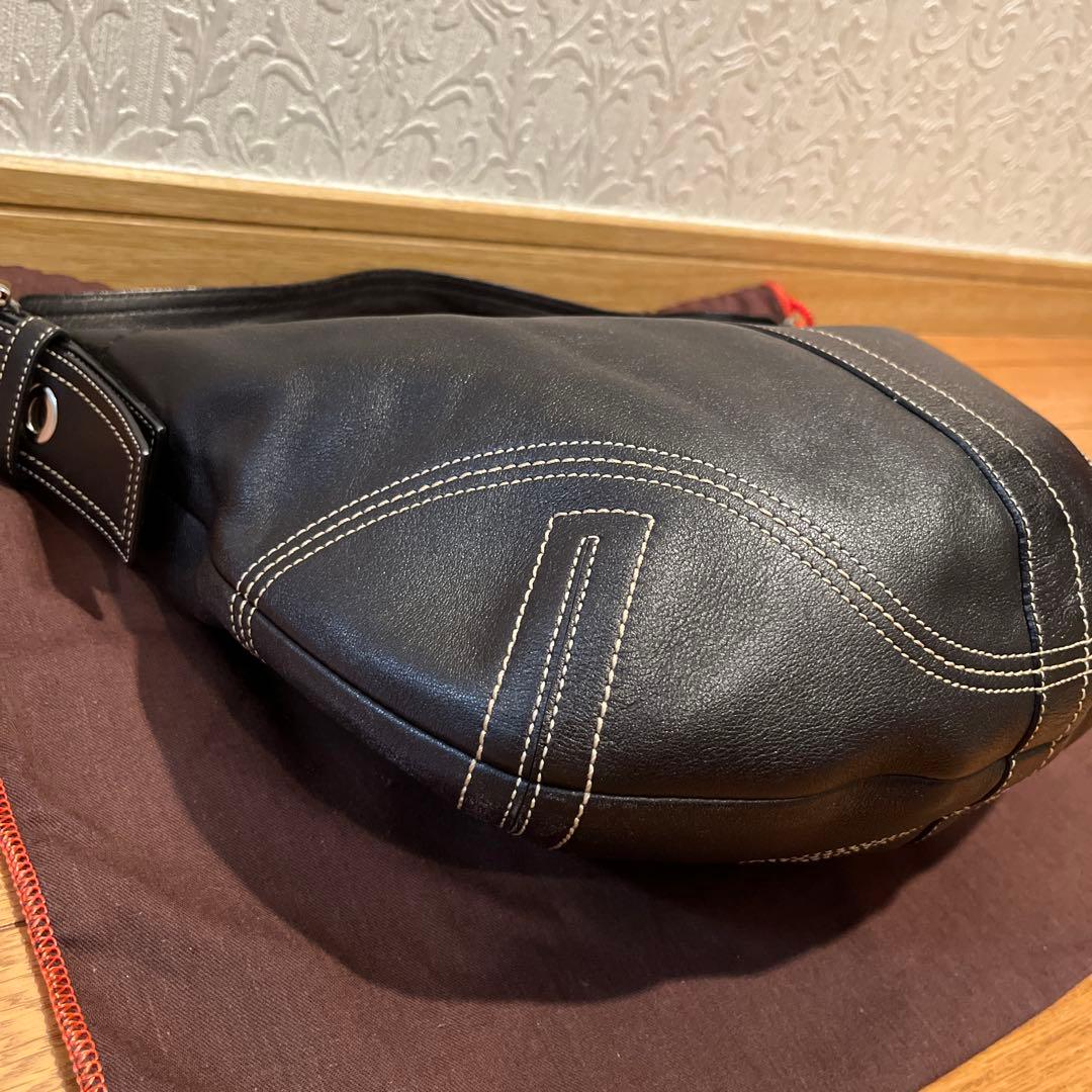 極美品✨COACH ブラックレザー ショルダーバッグ