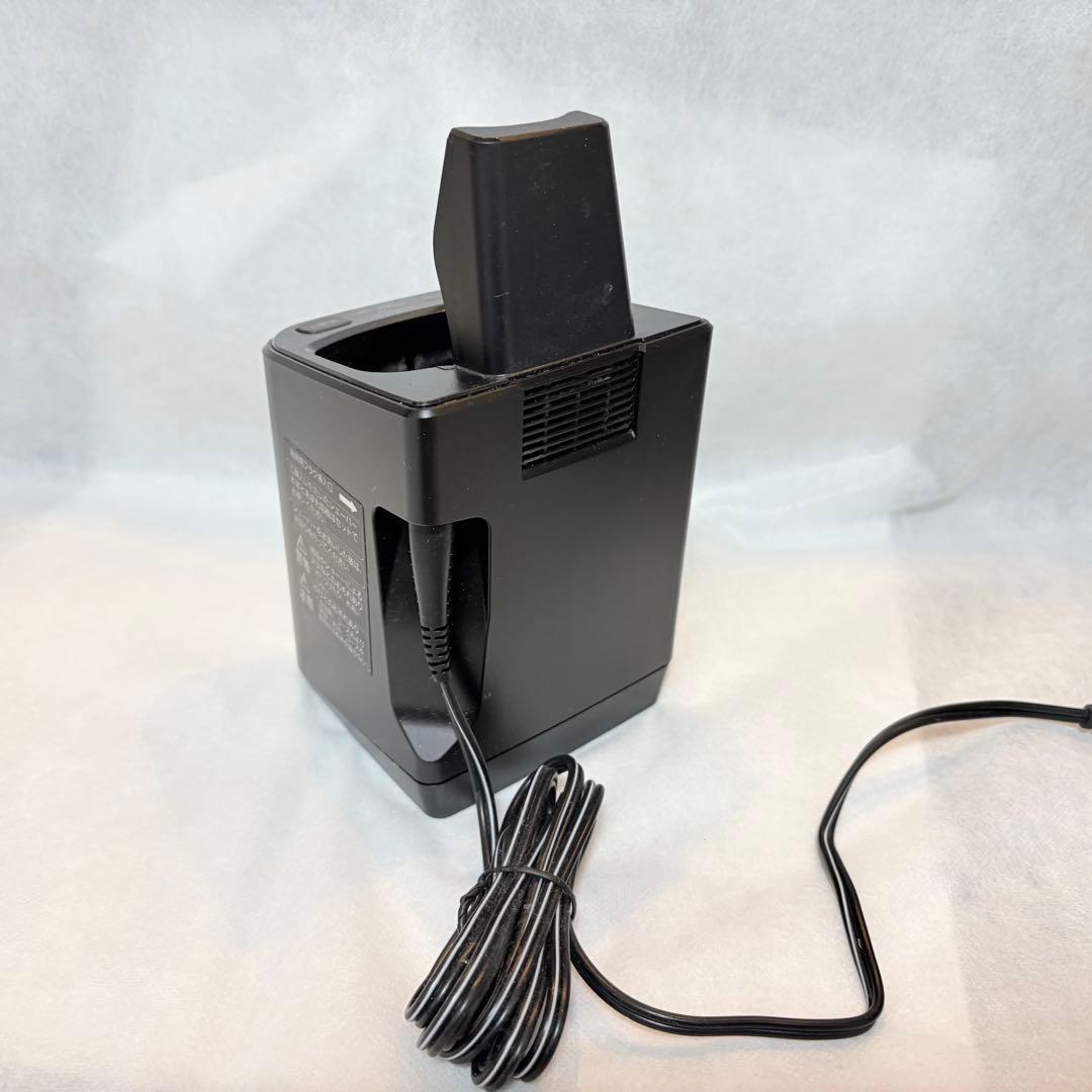 PanasonicラムダッシュPRO5 5枚刃電気シェーバー ES-LV7W-K