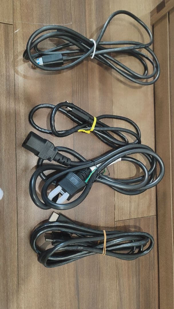 Dell U2720Q 27インチ 4Kモニター