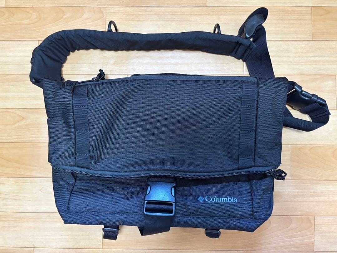 Columbia ソルジャー アベニュー メッセンジャー バッグ ブラック