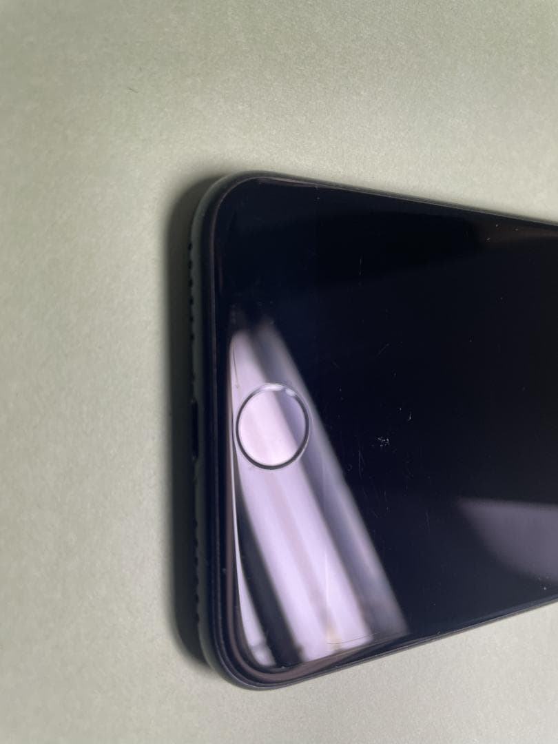 iphone se 第2世代 64GB ブラック