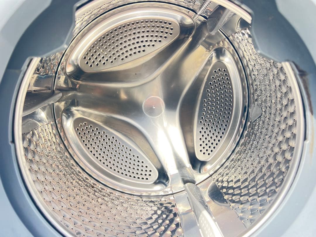 IRIS OHYAMAドラム式洗濯機FLK832，2021年