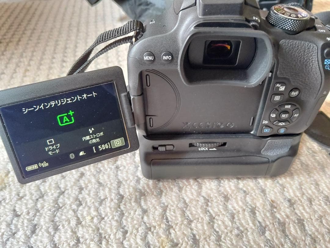 Ｃａｎｏｎ　ＥＯＳ　Ｋｉｓｓ　Ｘ９ｉ　　デジタル一眼レフ　ボディ　レンズセット