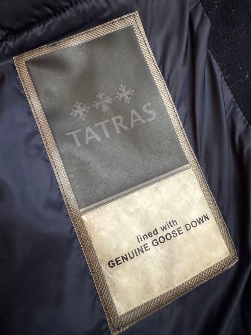 本日0時まで！TATRAS ネイビー キルティング　ダウンジャケット