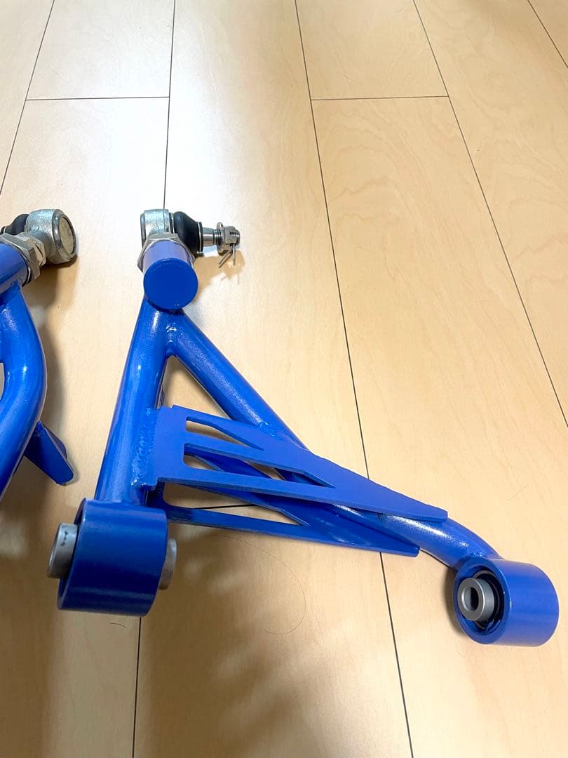 ckv36 z34 リアアッパーアーム 【新品未使用】