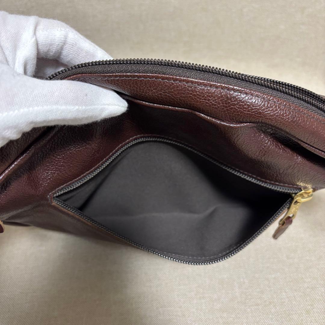 未使用級、正規保証★イルビゾンテ★クロスボディバッグ2way定価74,800円