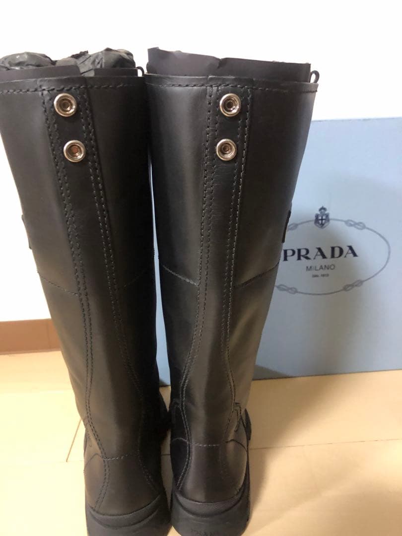 PRADA ブラック ロングブーツ