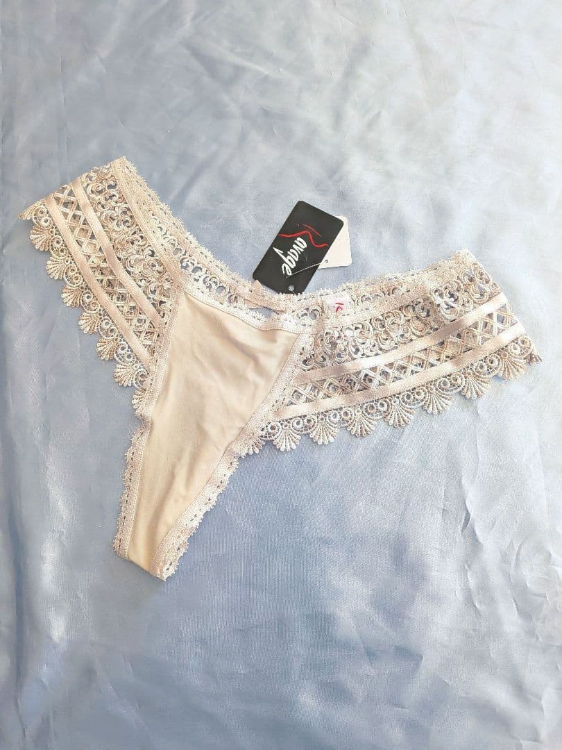 フランス高級ランジェリー　Ravage　ブラ　タンガ　ガーターベルト　セット