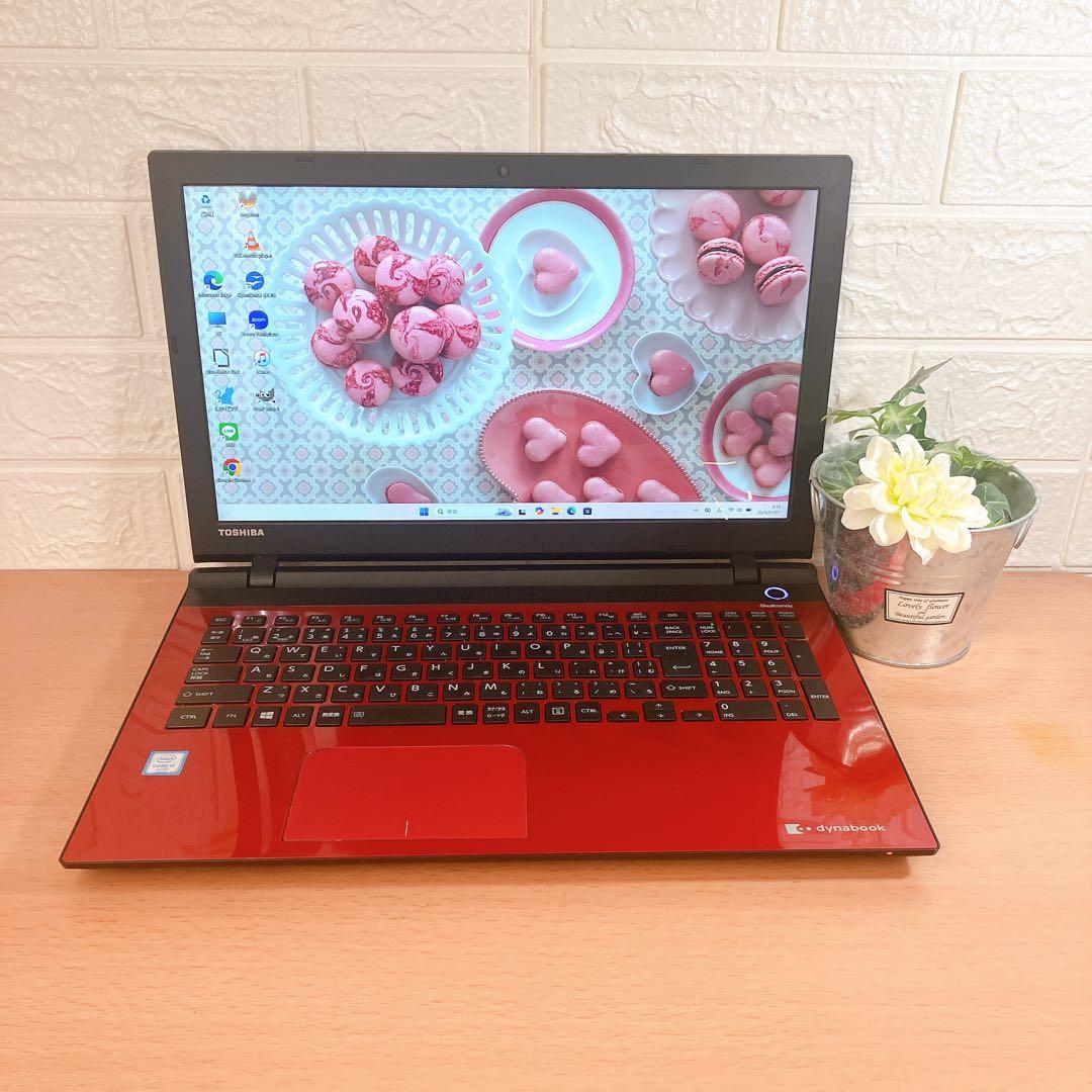 Windows11✨SSDで快適☘️カメラ付すぐ使える赤ノートパソコン