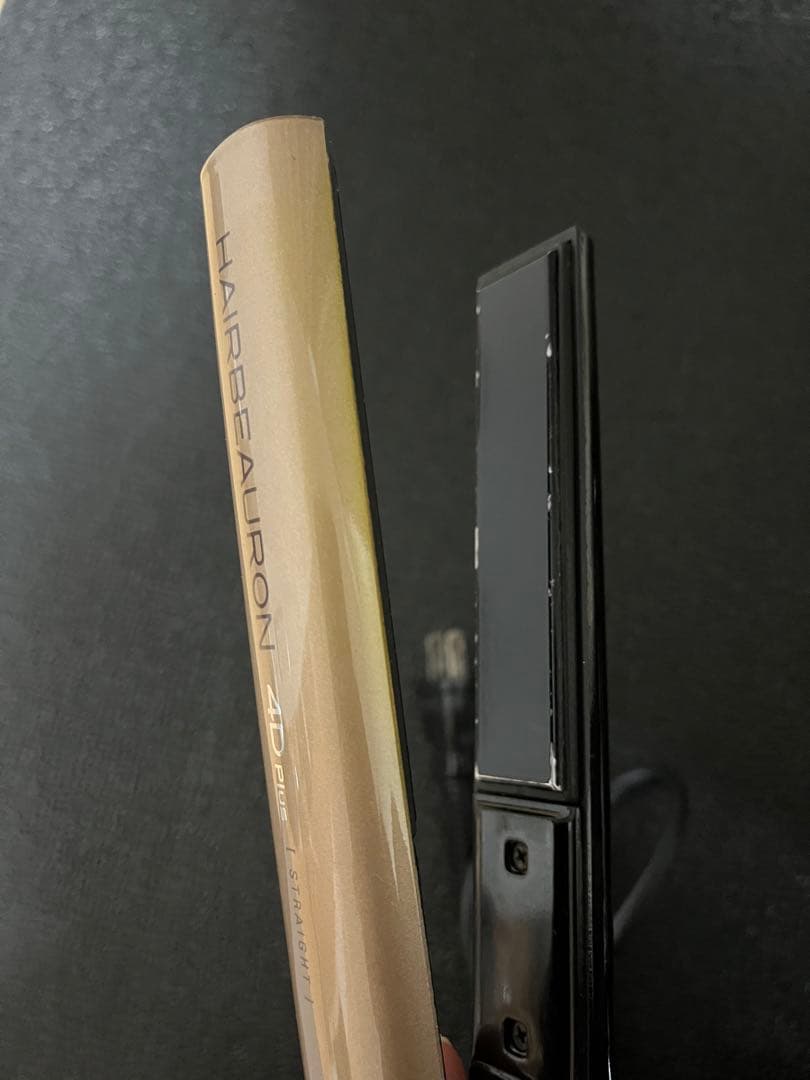 ヘアビューロン4D Plus ストレートヘアアイロン