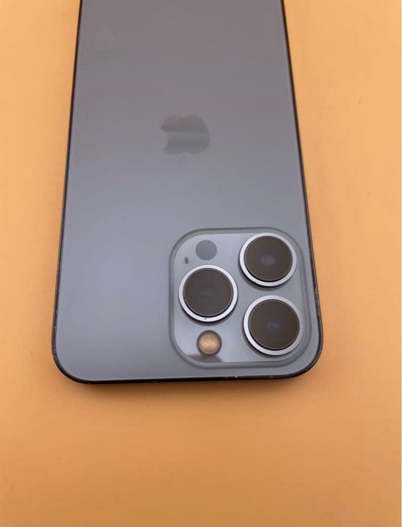 iPhone 13 Pro 128GB シエラブルー バッテリー純正93%美品。