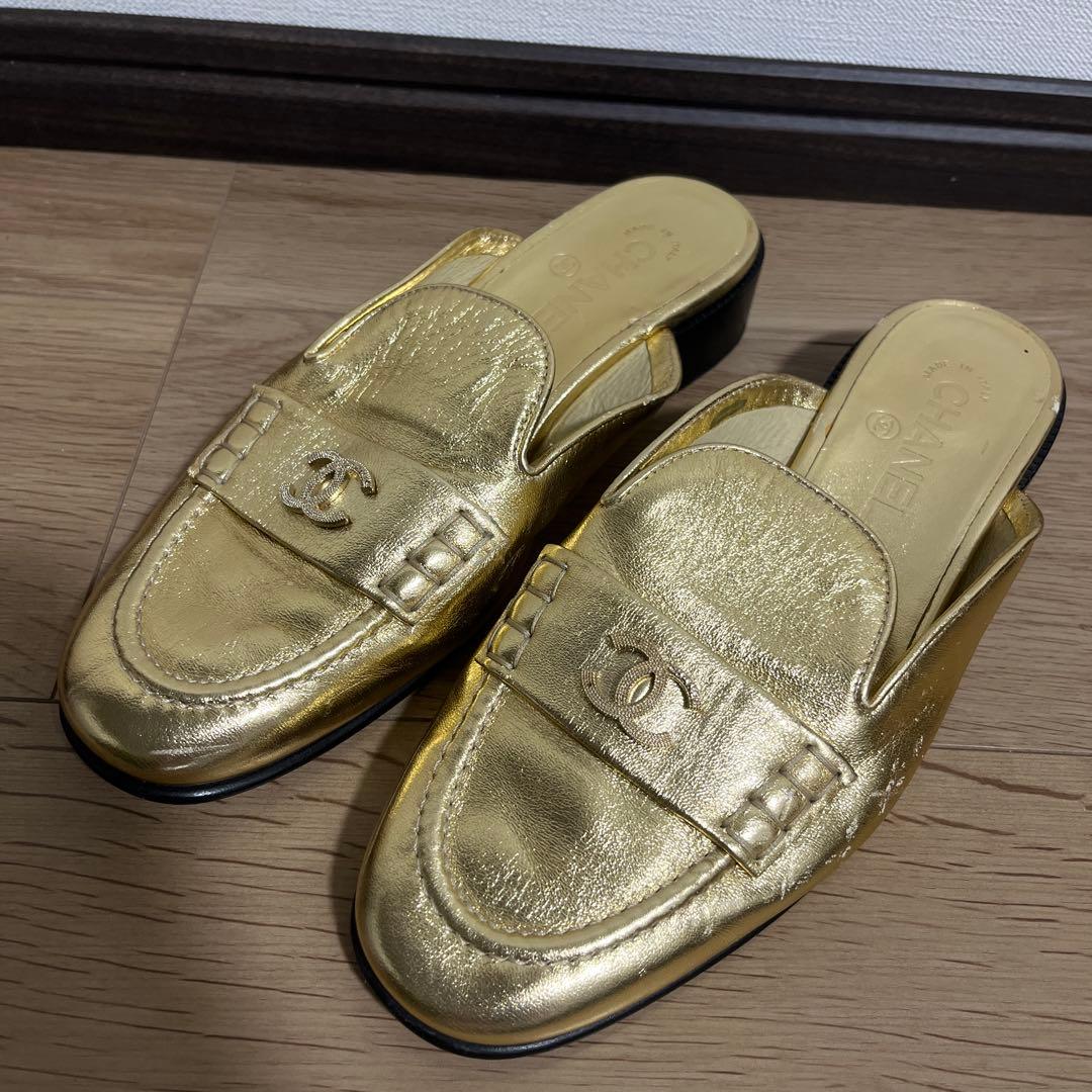 CHANEL ゴールド ローファーサンダル　38C