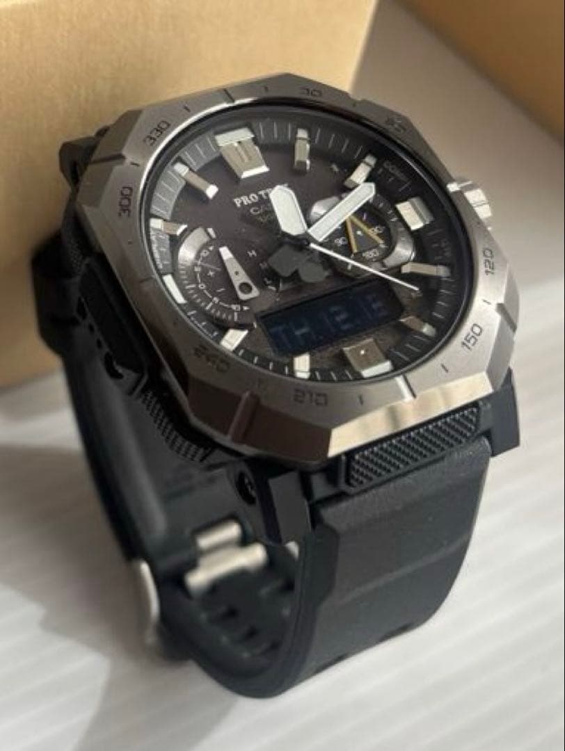 2025年製　カシオ　プロトレック　PRW-B1000-1JF