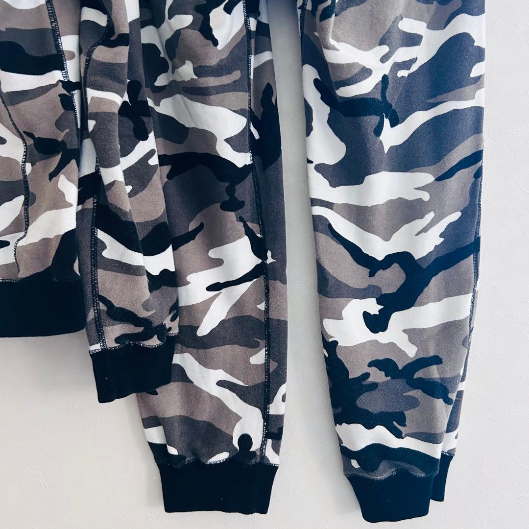 AKM エイケイエム カモフラ 迷彩 セットアップ パーカー Lサイズ