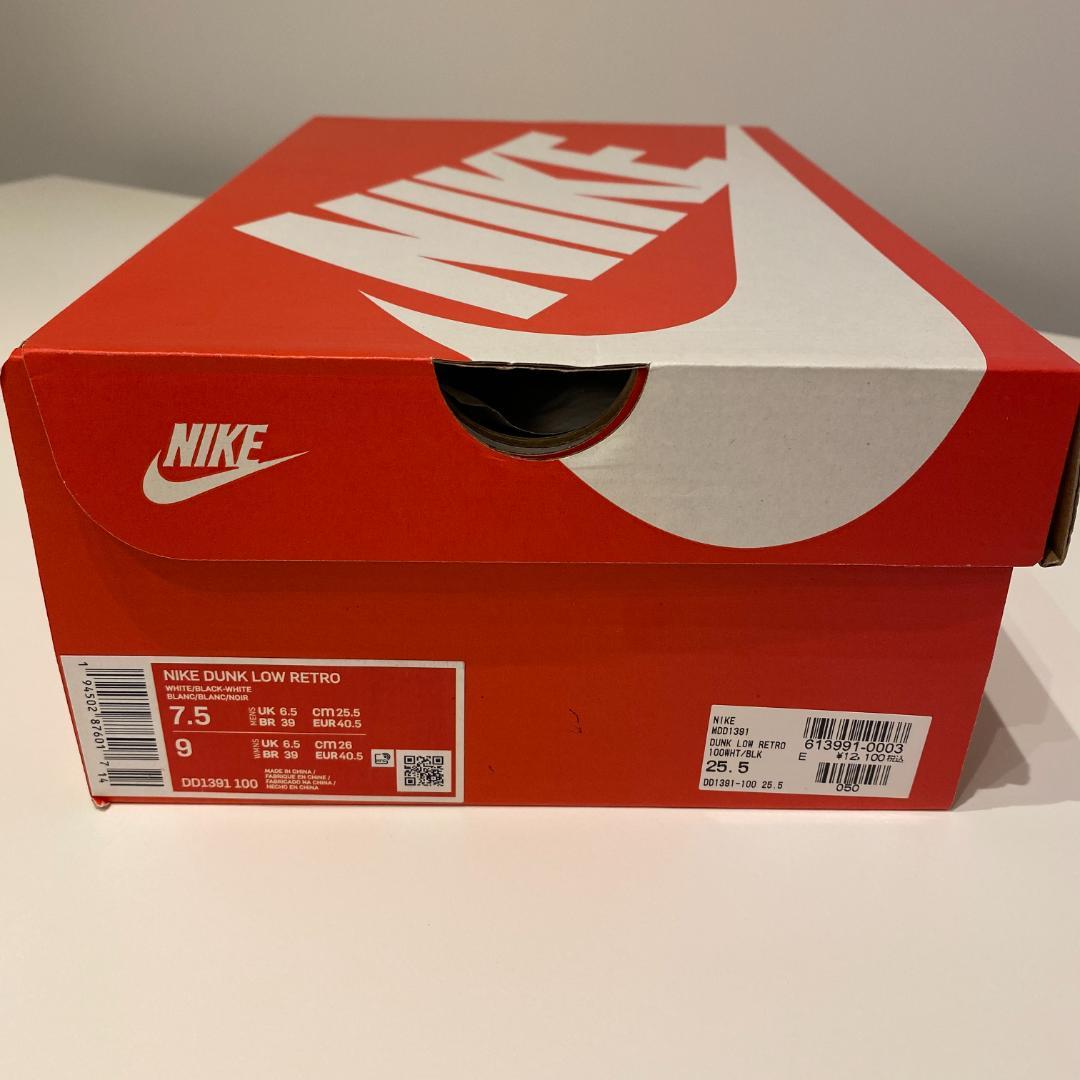 新品未使用 Nike Dunk Low Retro White/Black