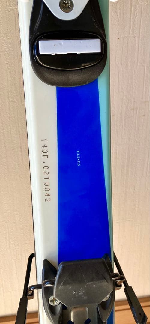 ジュニアスキー板140cm、伸縮ストック、スキーケースセット