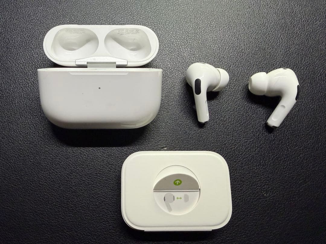 【美品】AirPods Pro 第2世代 USB-Cモデル