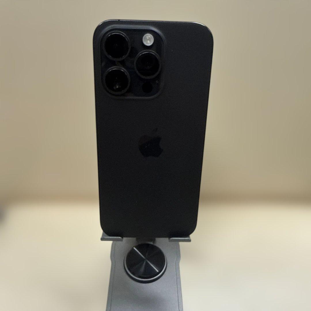 か*ん様 送料無料　iPhone15Pro 128GB SIMフリー