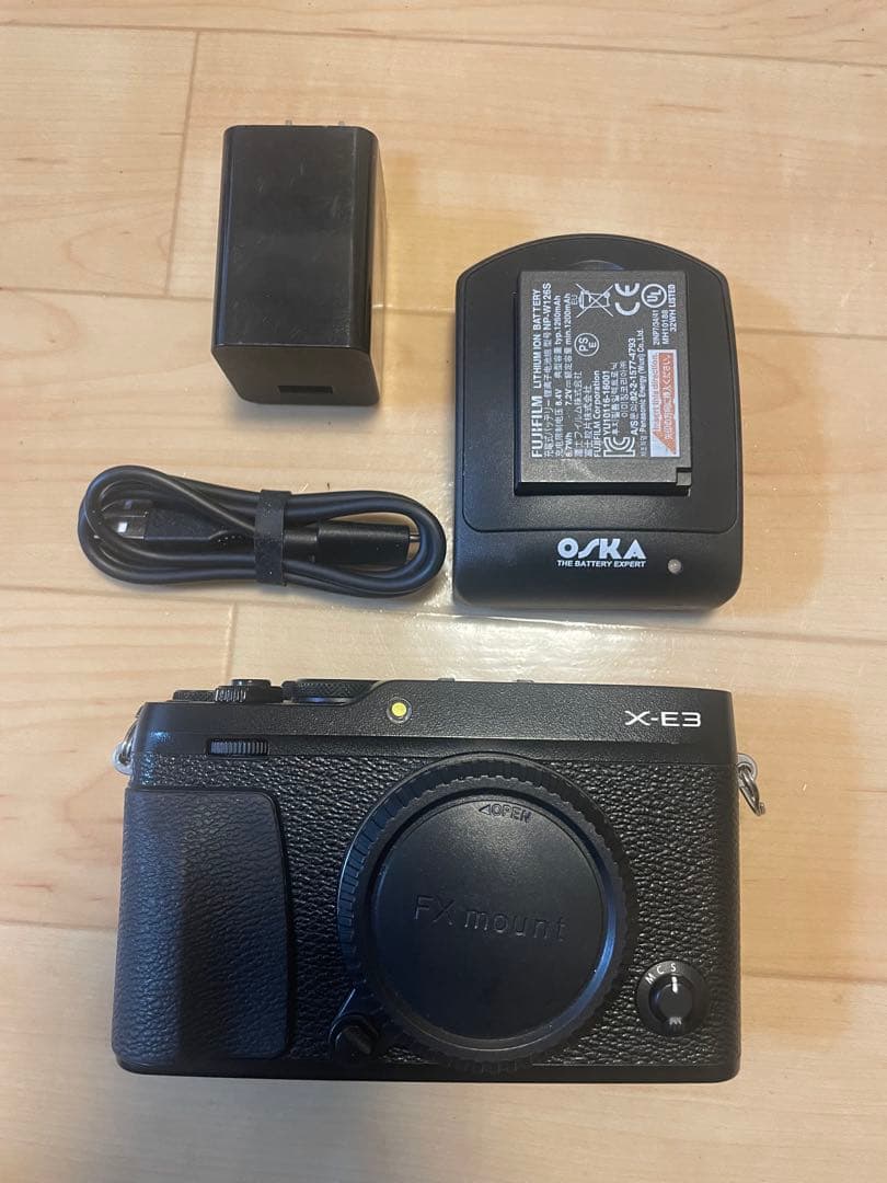 美品Fujifilm X-E3 ミラーレスカメラ 本体 ボディ