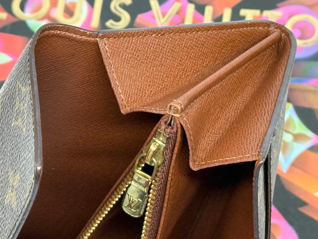 良品！LOUIS VUITTONルイヴィトン　カード入れ付き二つ折り長財布