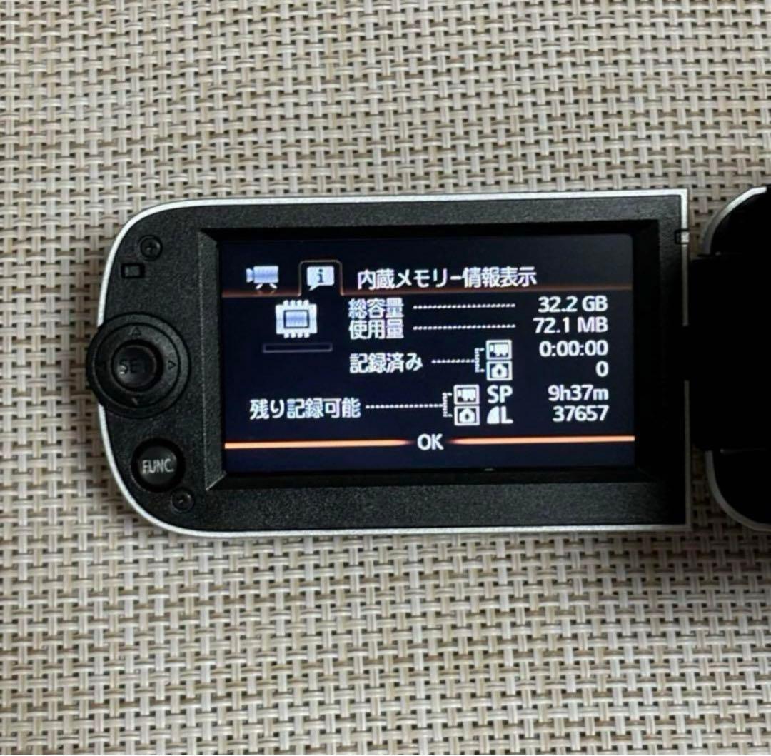 キャノン　Canon IVIS HF R11 ビデオカメラ