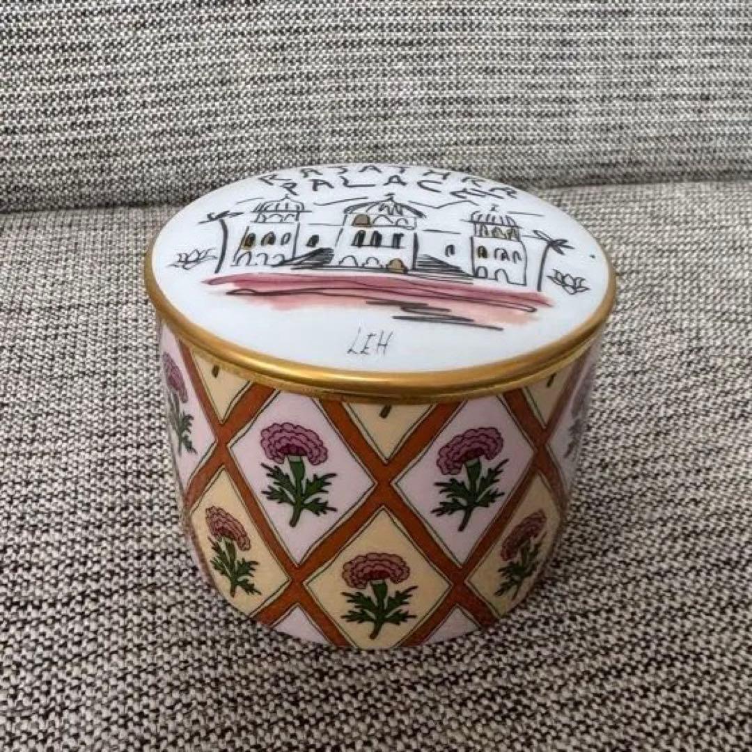 GINORI 1735 フタ付きボックス　PROFUMI LUCHINO