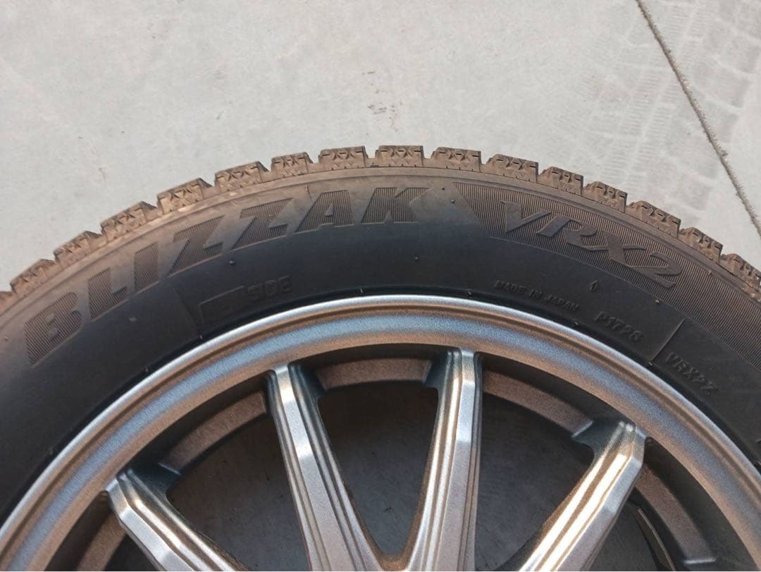 VRX2 155/65R14 スタッドレスタイヤ、ホイールセット