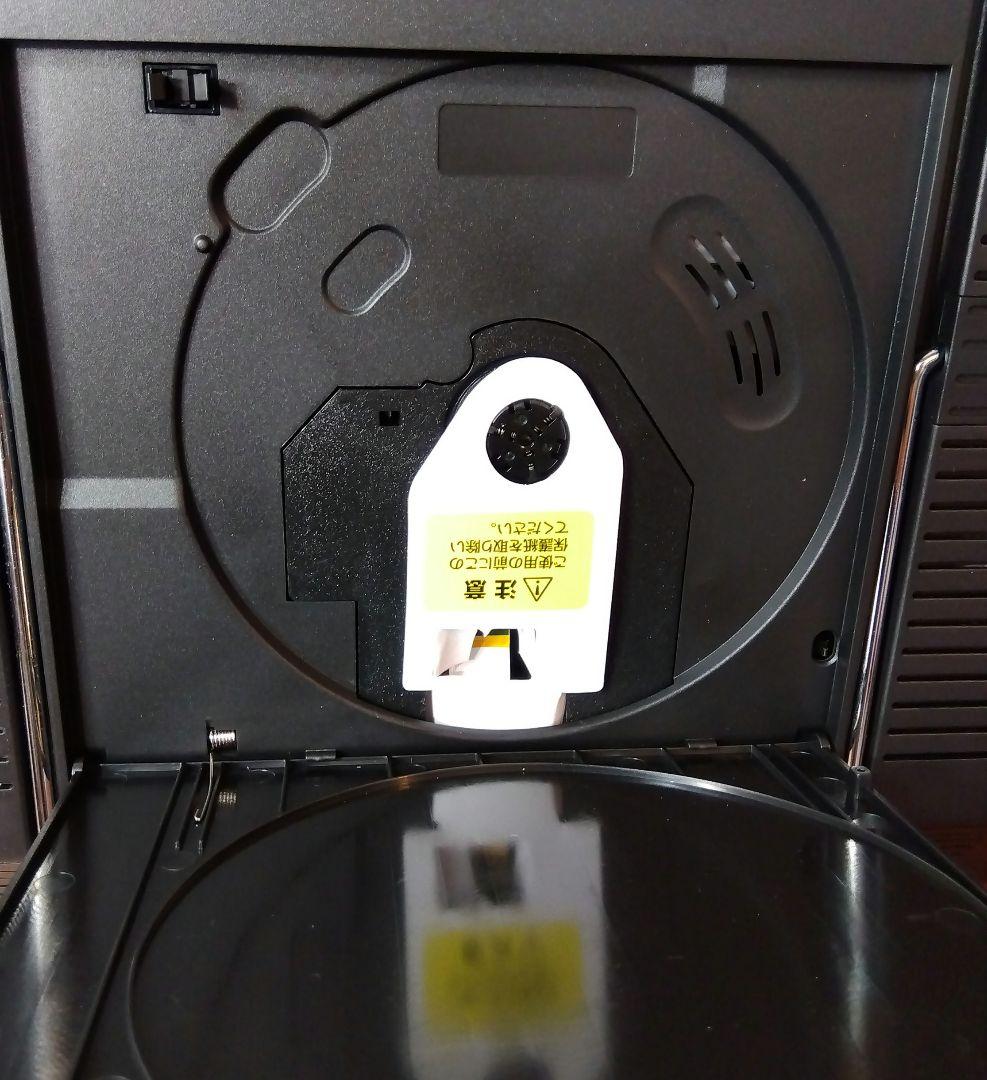 春夏冬　15.4インチ液晶 地デジチューナー搭載DVDプレーヤー　美品