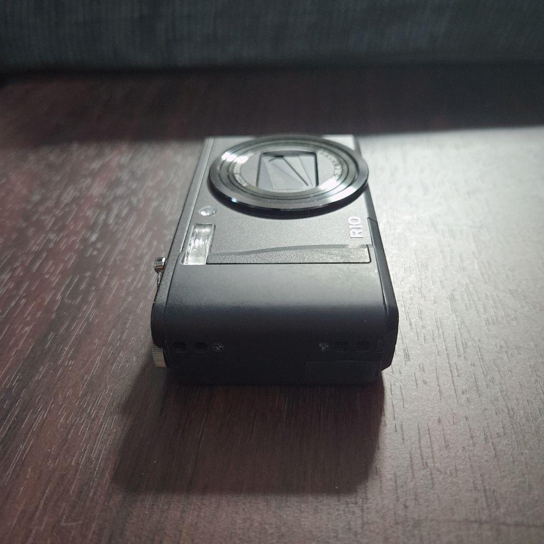 RICOH リコー R10 コンパクトデジカメ 取扱説明書付き