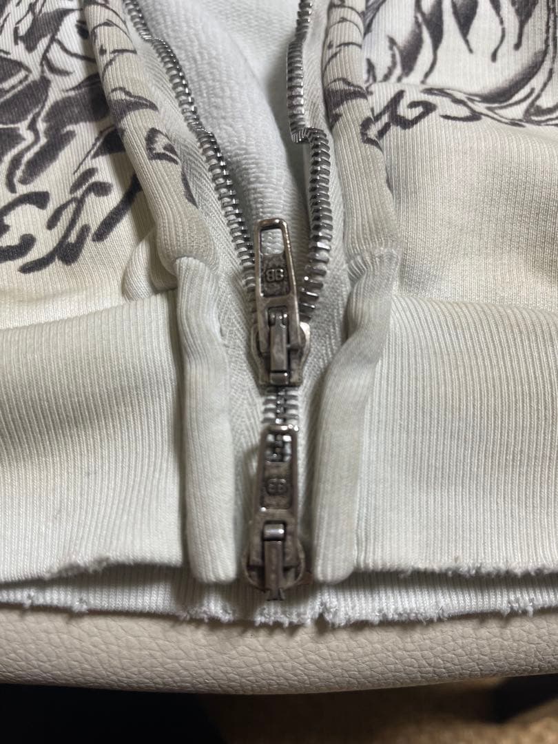 トップス 24SS BALENCIAGA Tatoo Zip Hoodie White S
