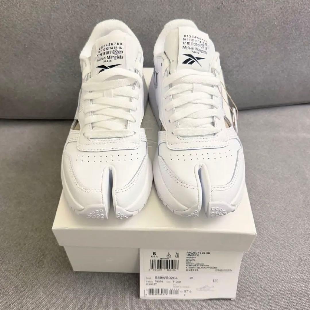 専用【新品】メゾンマルジェラ×リーボックホワイトクラシックレザー24cm/US6