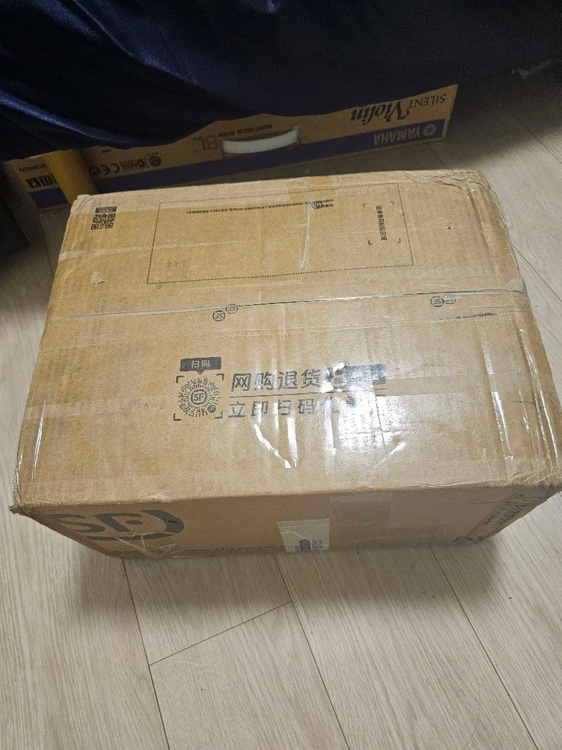 JMGO N1S 4K　プロジェクター