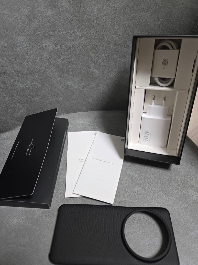 スマートフォン本体 Xiaomi 14 Ultra BLACK 16GB RAM 512GB ROM