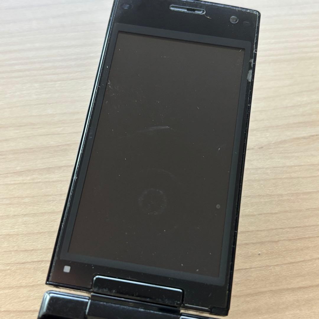 シャープ アクオス ドコモ SH-01C ブラック 携帯電話 パカパカ