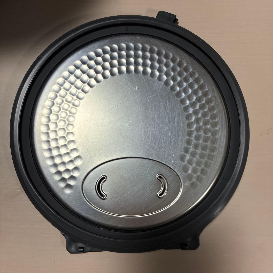 美品Panasonic SR-H10B 炊飯器 ブラック　2025年製