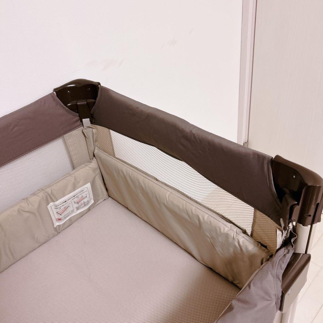 美品 ココネルエアー ココアブラウン Aprica ベビーベッド アップリカ