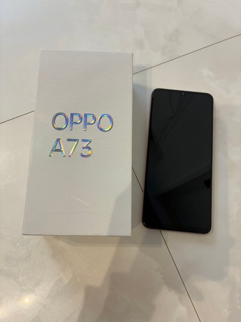 oppo A73 スマートフォン　本体