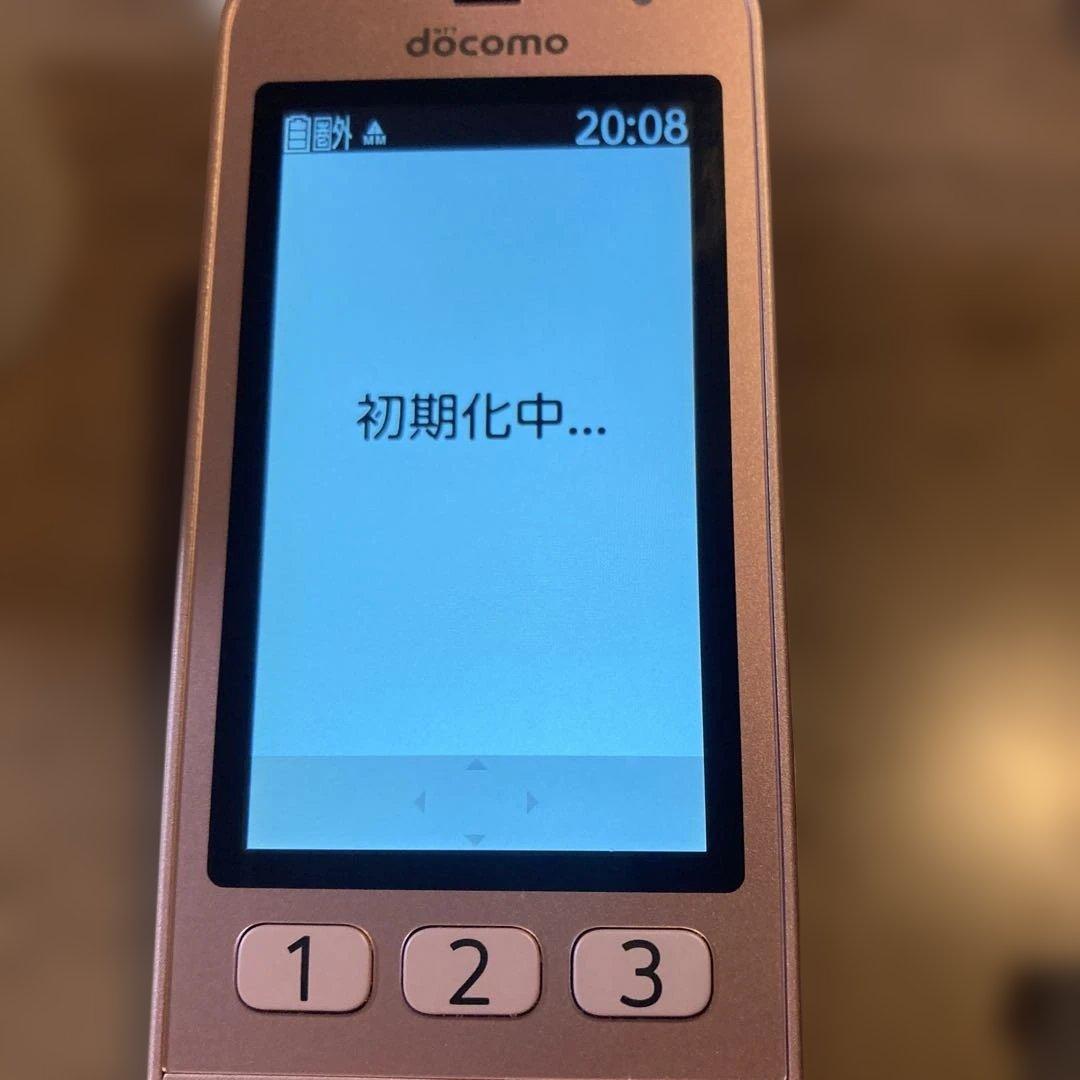 らくらくホン F-01M ドコモ ピンク