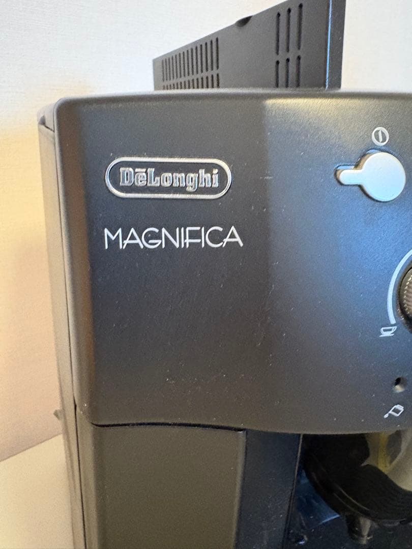 デロンギMAGNIFICA エスプレッソマシン